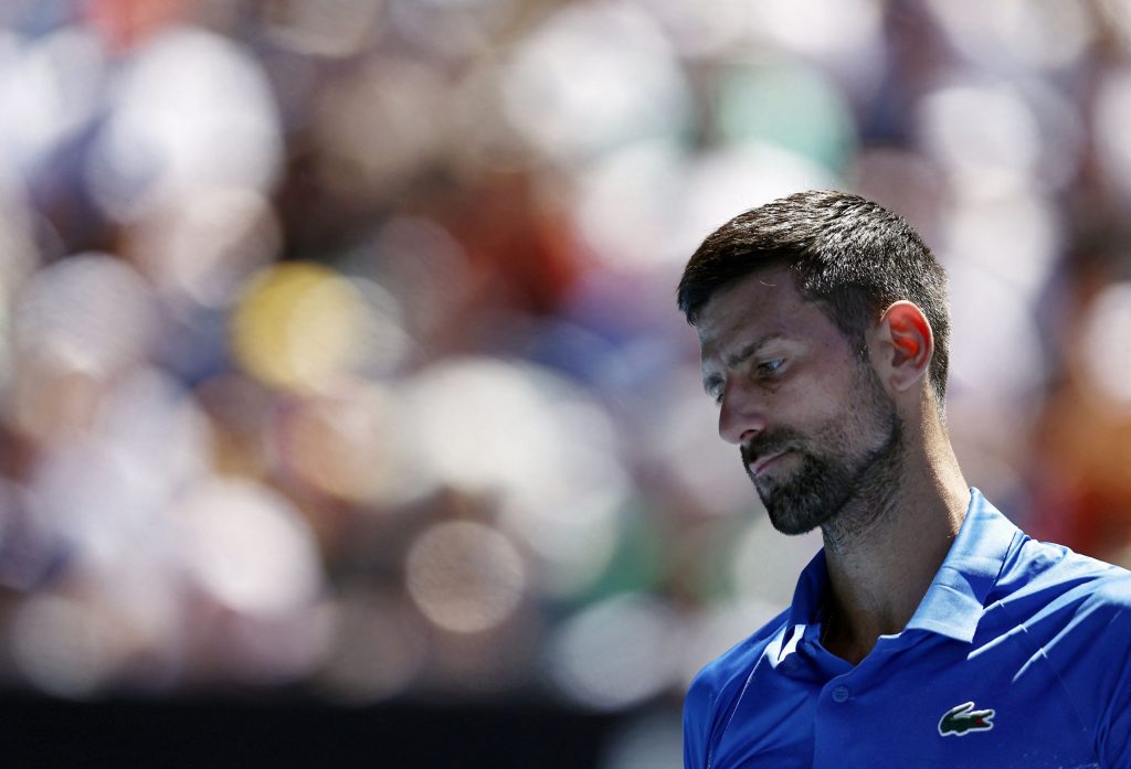 Djokovic Out of Australia Open Final after Injury