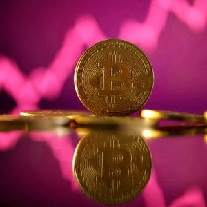 Bitcoin: Έσπασε το σερί ρεκόρ τον Δεκέμβριο, οι επενδυτές εξαργύρωσαν τα κέρδη τους