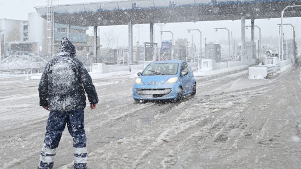 School Closures, Ships Docked Amid Bad Weather in Greece