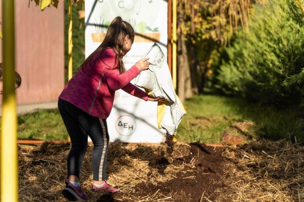 ΔΕΗ: Προωθεί μαζί με την Open Farm τη βιώσιμη γεωργία στους μαθητές μέσω του “Carbon Farming Schools”