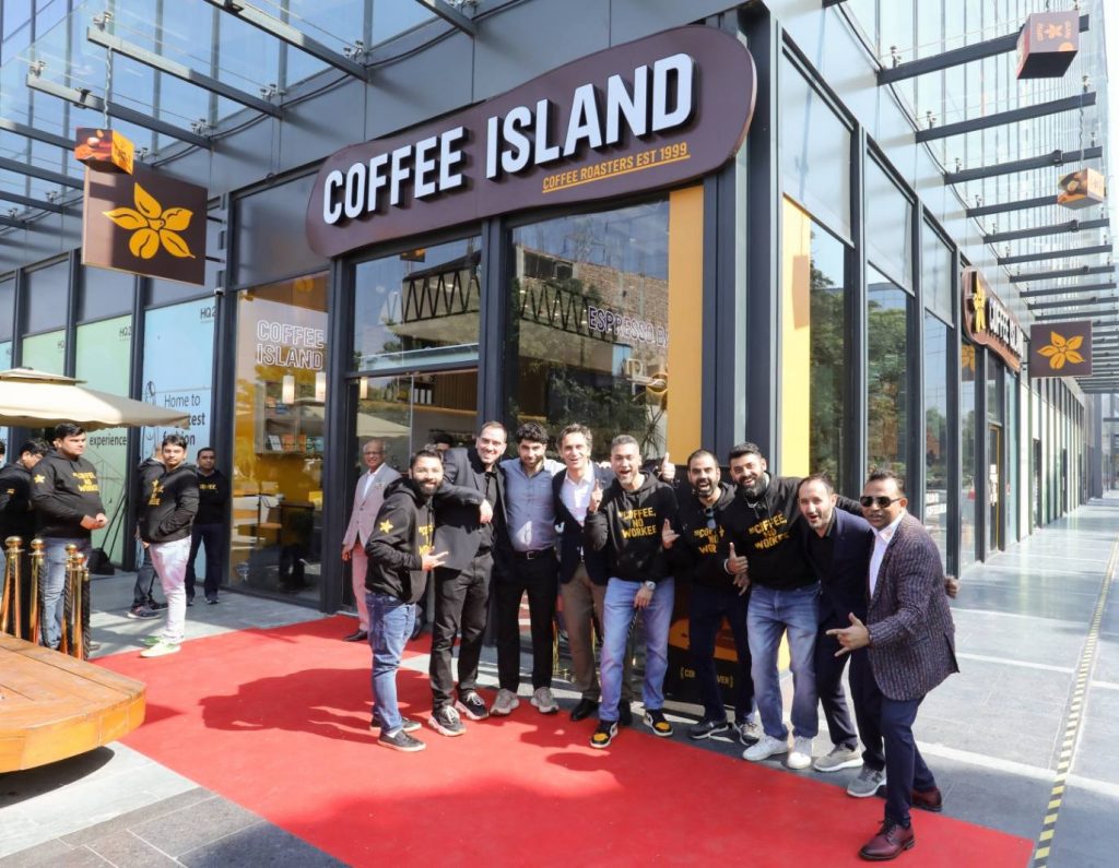 Coffee Island: Πρώτο κατάστημα στην Ινδία, στόχος τα 20 εντός 2025