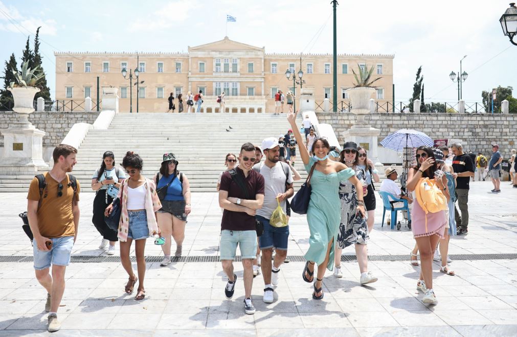 Greek Tourism: Top Long-Haul Markets for Greece in the Next Year