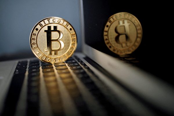 Bitcoin: Κάτω από τα 80.000 δολάρια