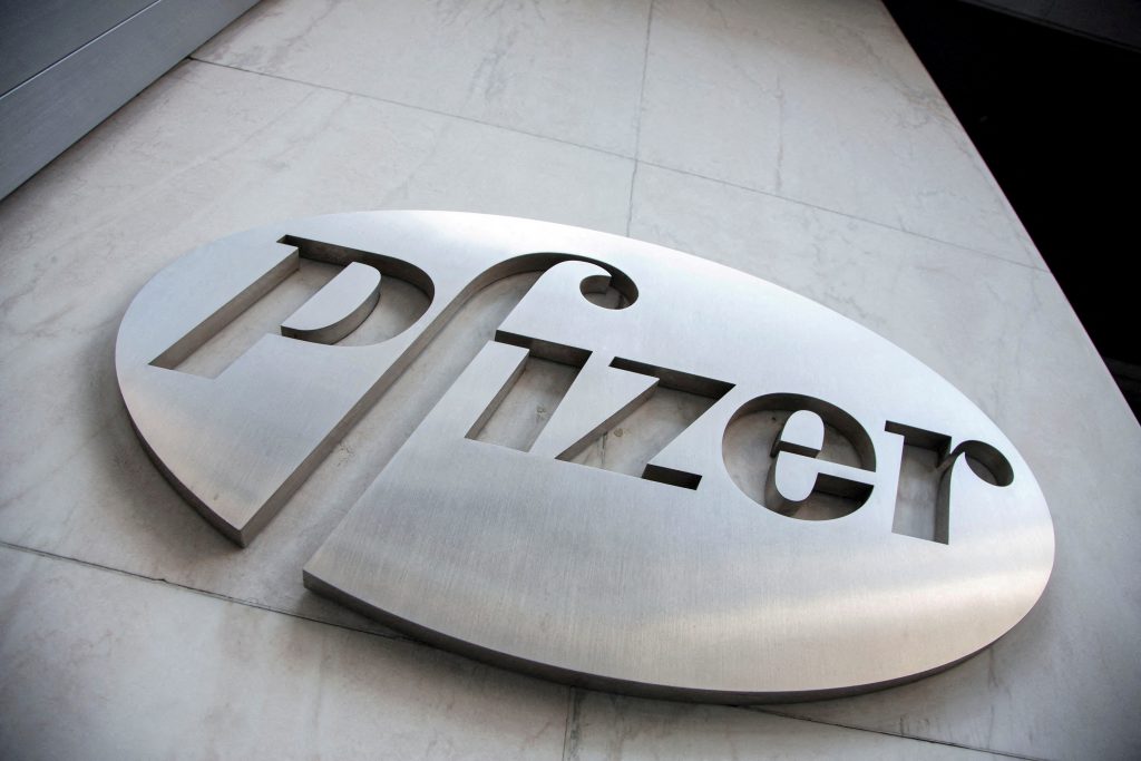 Pfizer: Πάνω από τις προσδοκίες τα κέρδη από τις πωλήσεις φαρμάκων για καρδιοπάθειες και εμβολίων Covid