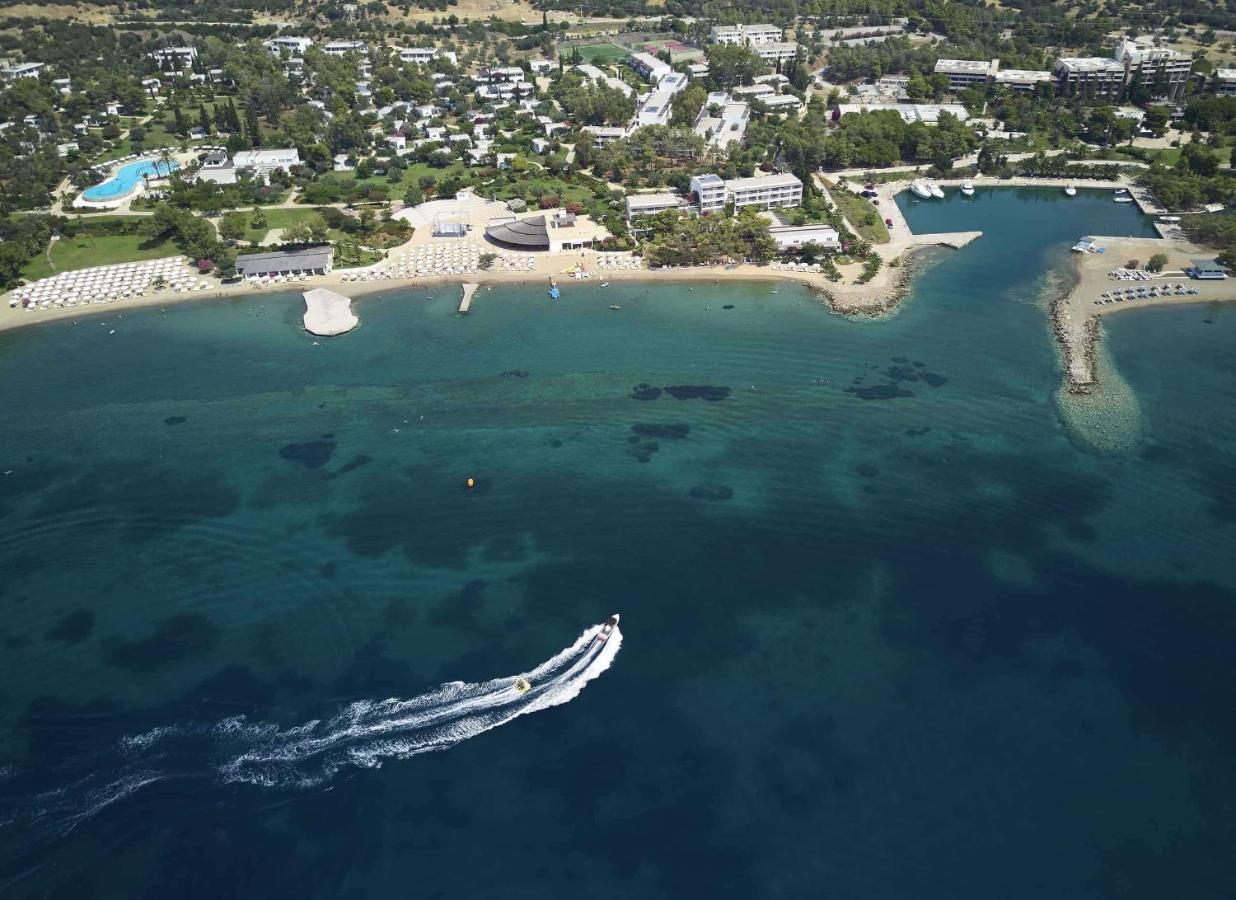 Hydra Beach: Άλλαξε χέρια το ιστορικό ξενοδοχείο – Πέρασε στην Hines