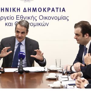 Μητσοτάκης: Μειώσεις φόρων χωρίς να αποκλίνουμε από τη δημοσιονομική σταθερότητα