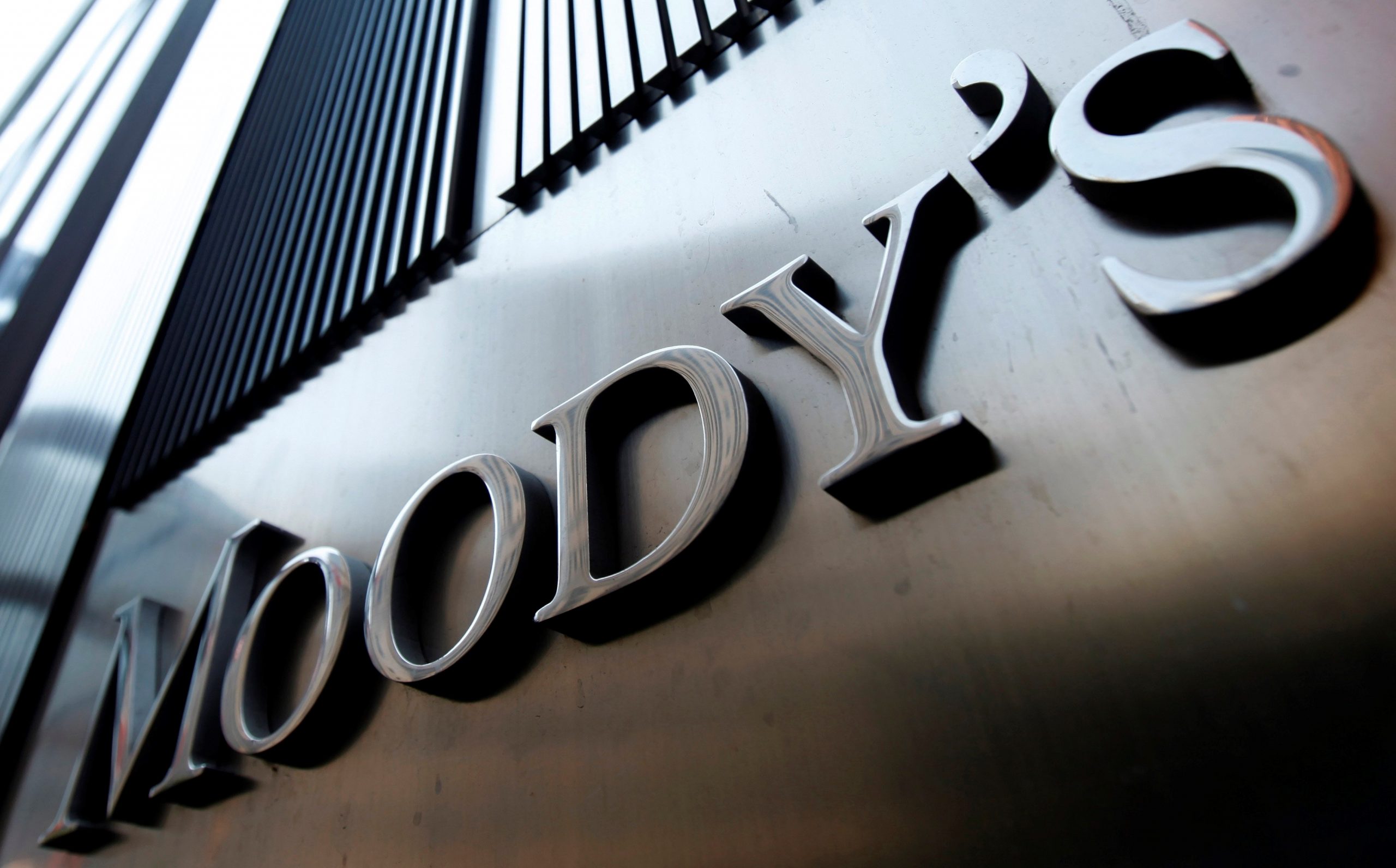 Moody’s Upgrades Greece to Investment Grade, Ending Crisis Era