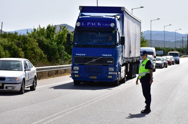 Επιθεώρηση Εργασίας: Νέοι έλεγχοι και πρόστιμα 155.400 ευρώ σε οδικές μεταφορές